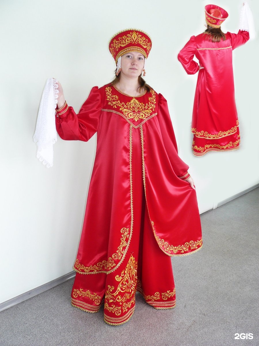 Русский народный сценический костюм женский