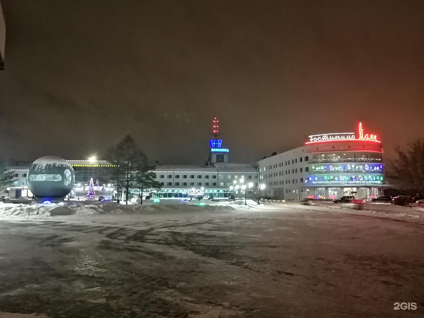 Вавилон ул лермонтова 2 фото. Лермонтова 2 Омск. Омск улица Лермонтова 2 Вавилон. Лермонтова 2.