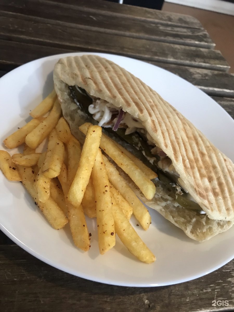 Гиро минская. Греческая шаверма гирос. Хочазан олде. Гирос гриль абакан. Гирос гриль.