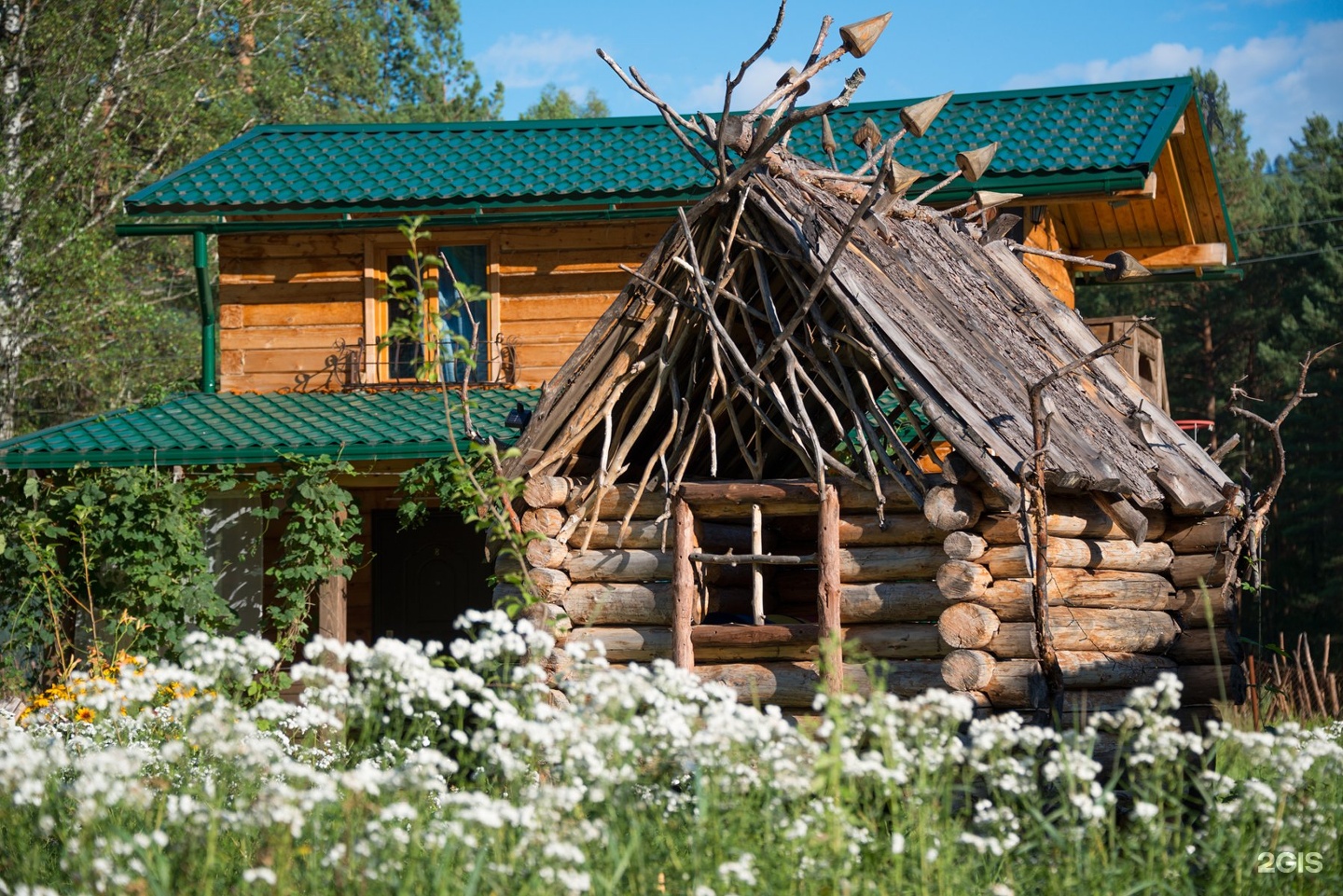 Туристическая база царство света