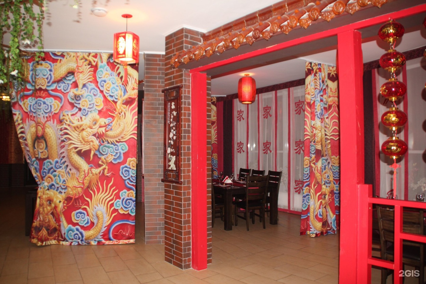 Китайское кафе. Китайский ресторан. Ресторан китайской кухни. Кафе в китайском стиле Москва.
