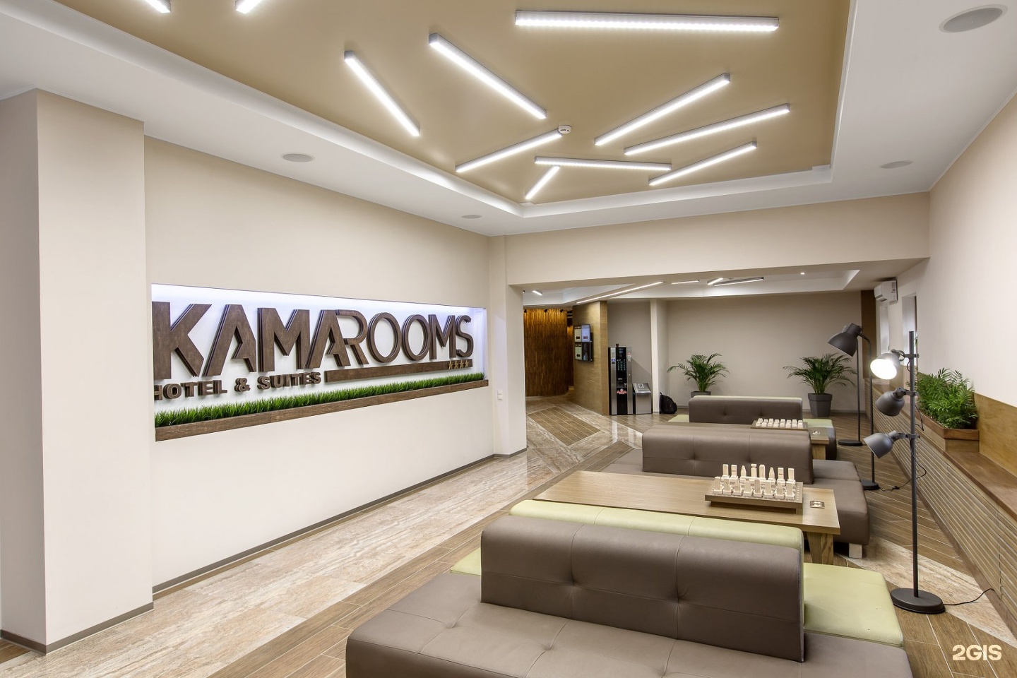 Гостиница набережные челны. Набережные Челны КАМАРУМС kamarooms. Kama Rooms Набережные Челны. Kamarooms Business Hotel & Spa. Kamarooms Business Hotel Spa Набережные Челны.