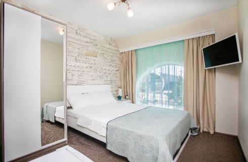 Адлер м-н: Отель Station