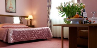 Москва: Отель Максима Ирбис