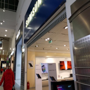 Фото от владельца Samsung, сеть фирменных магазинов