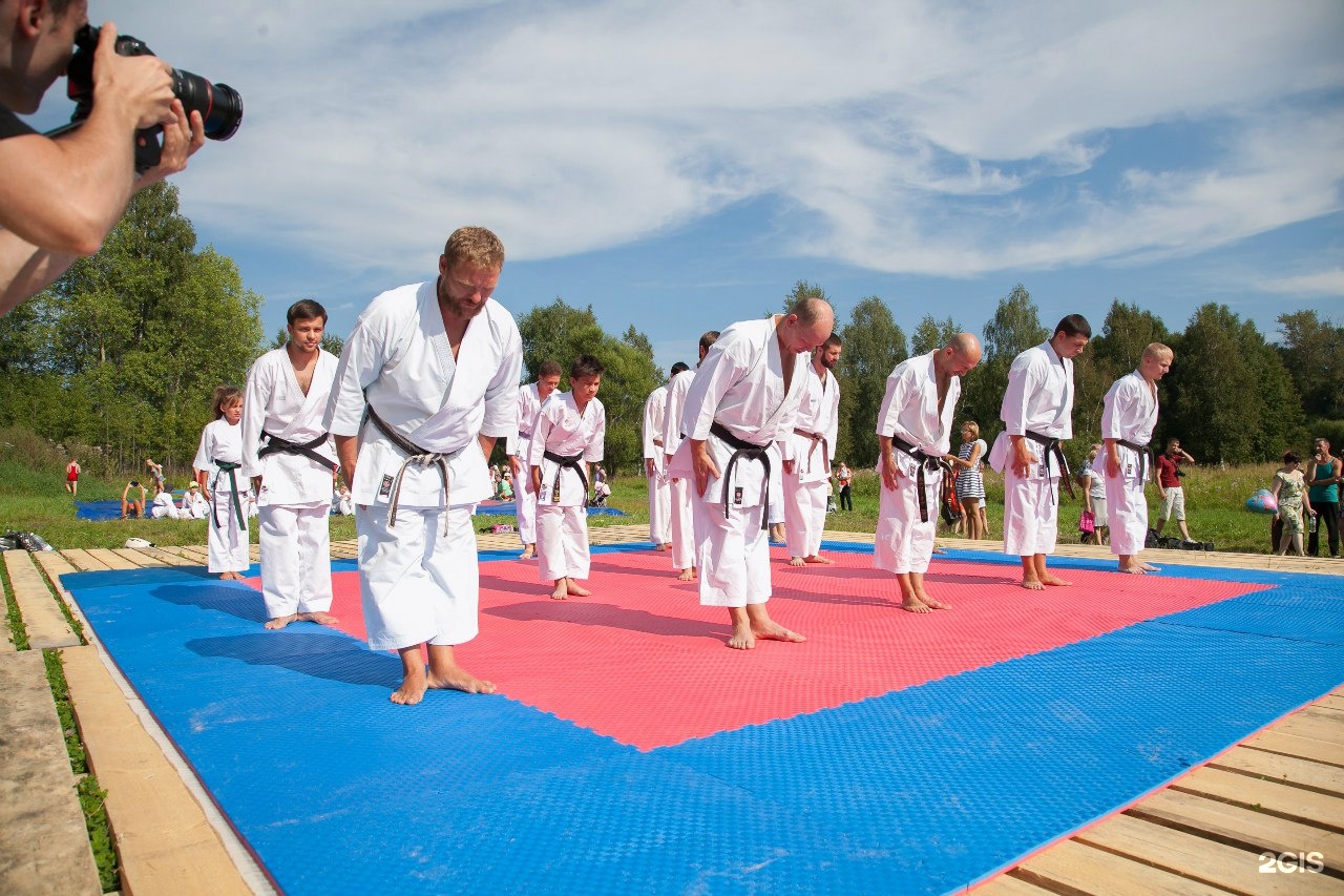 Спортклуб раменки. Спортклуб Раменки каратэ. Раменки спортклуб каратэ Коненкова. Спортклуб Раменки 1989 год. Спортивный диспансер Раменки.