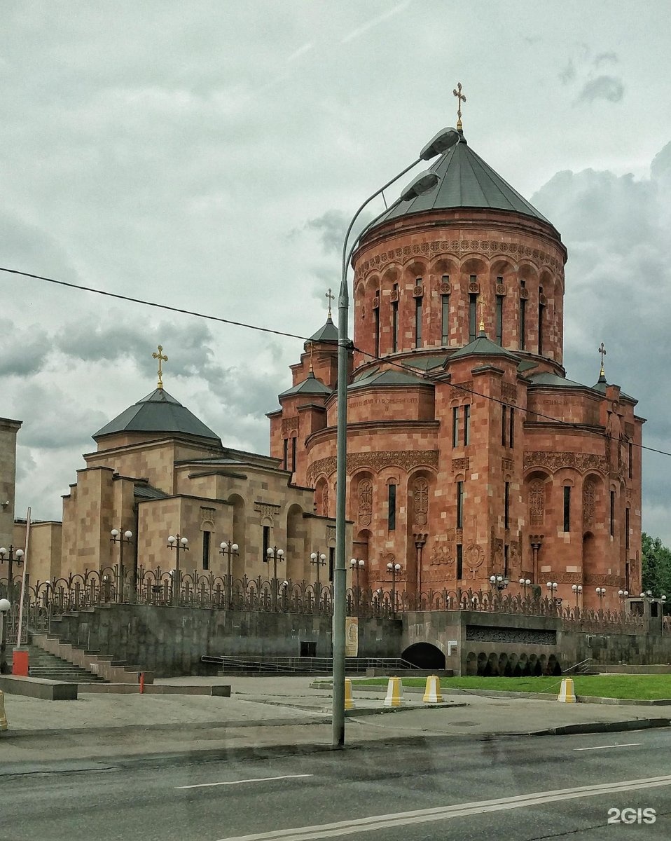 Армянская церковь в москве на олимпийском фото