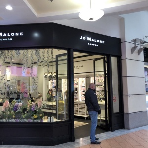 Фото от владельца Jo Malone, сеть бутиков селективной парфюмерии