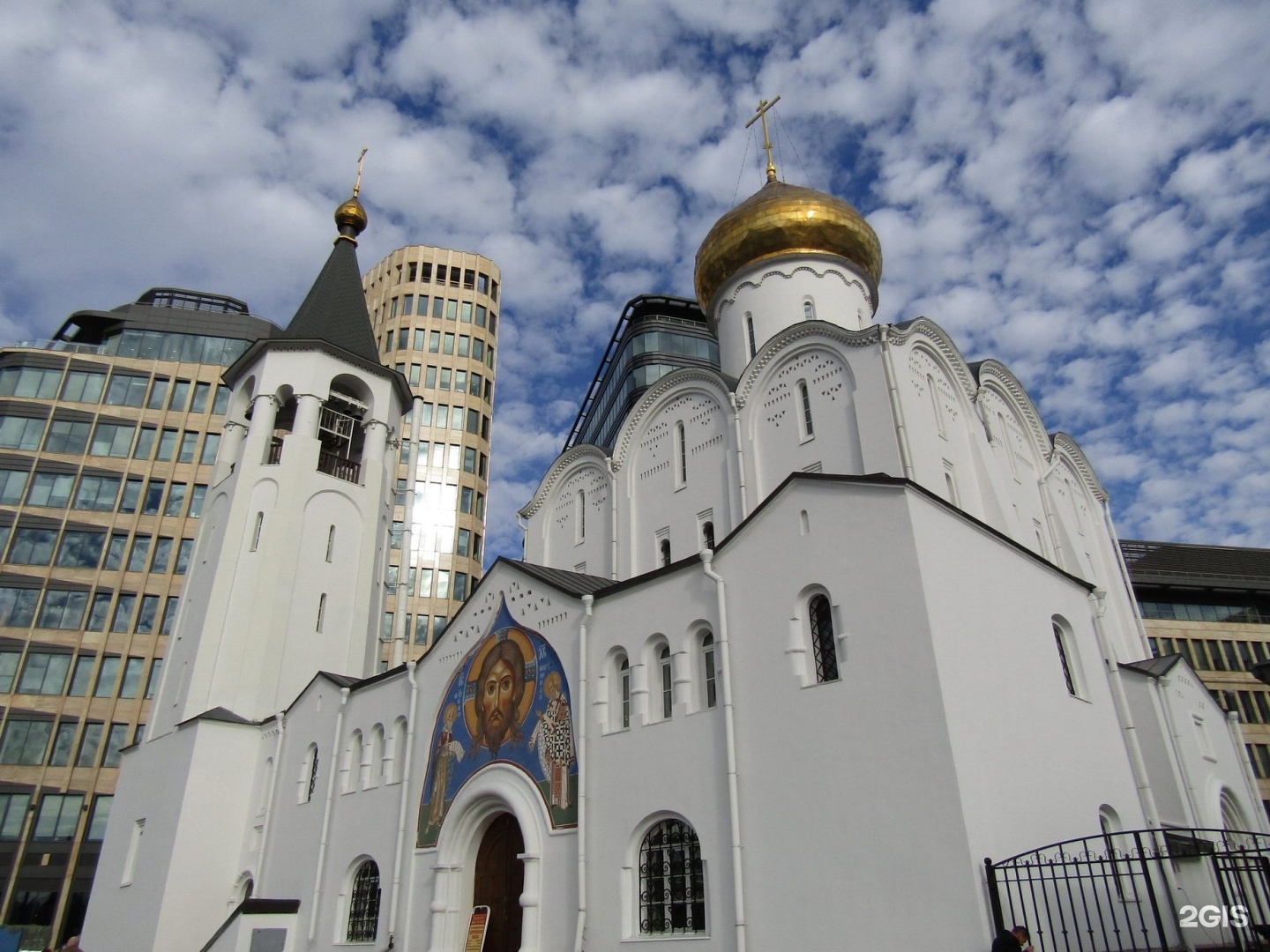 Московское чудо. Балаки храм во имя святителя Николы Чудотворца. Старообрядческая Церковь на Павелецкой. Лесная улица Церковь. Храм на Бутырской улице в Москве.