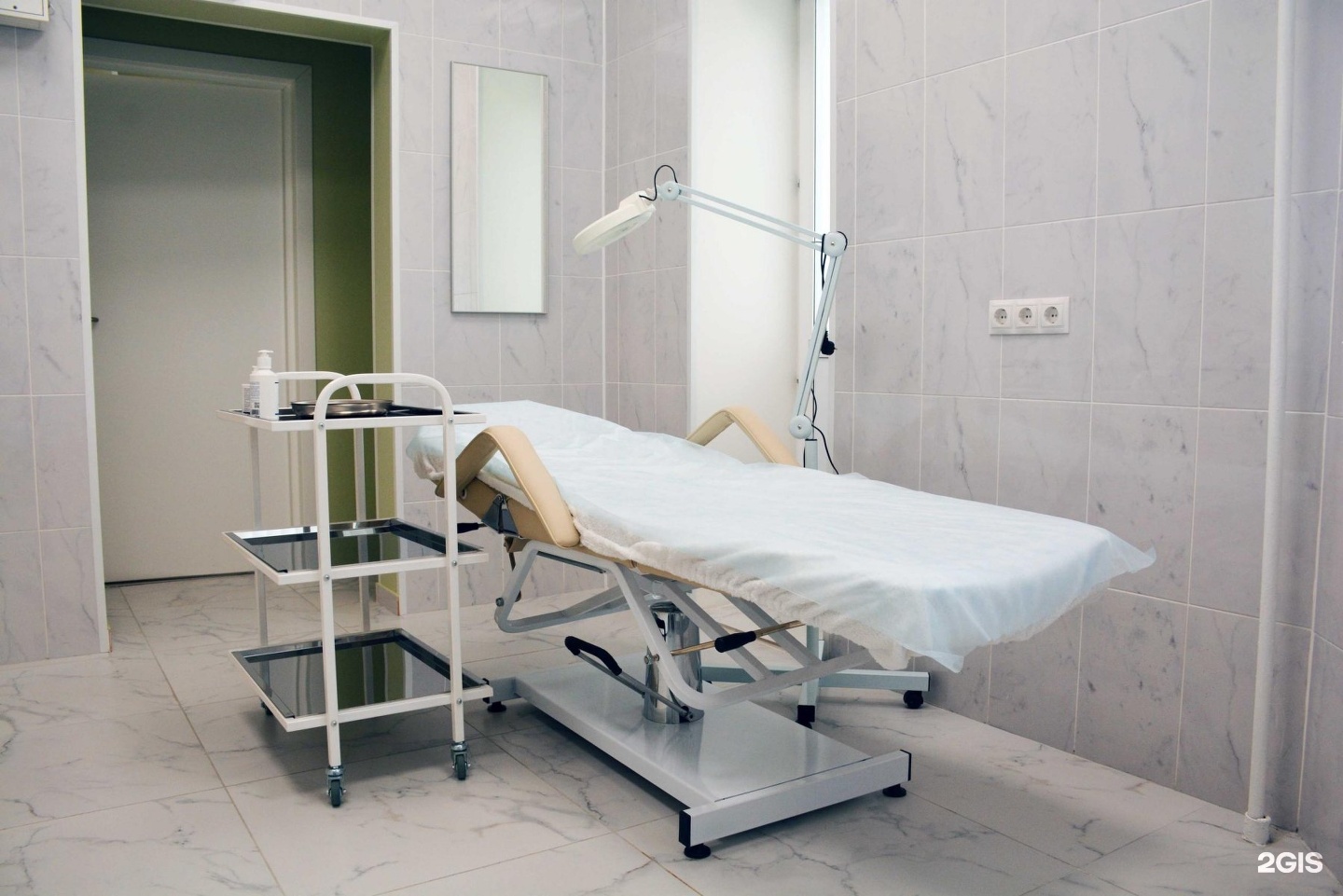 Корп 2013 зеленоград. Зеленоград сосновая аллея 2а. Стоматология корпус 848 зеленоград. Зеленоград 614. Центр косметологии зеленоград.