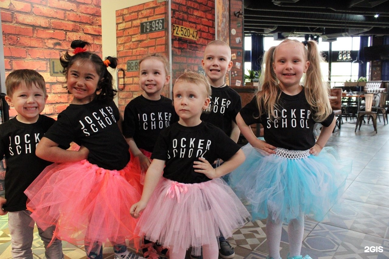 арт студия кострома. студия рисования и живописи. арт студия кострома. арт студия кострома. студия рисования.