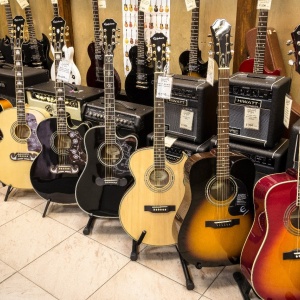 Фото от владельца Gibson Shop, магазин музыкальных инструментов