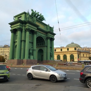 Фото от владельца Нарвские триумфальные ворота, музей городской скульптуры