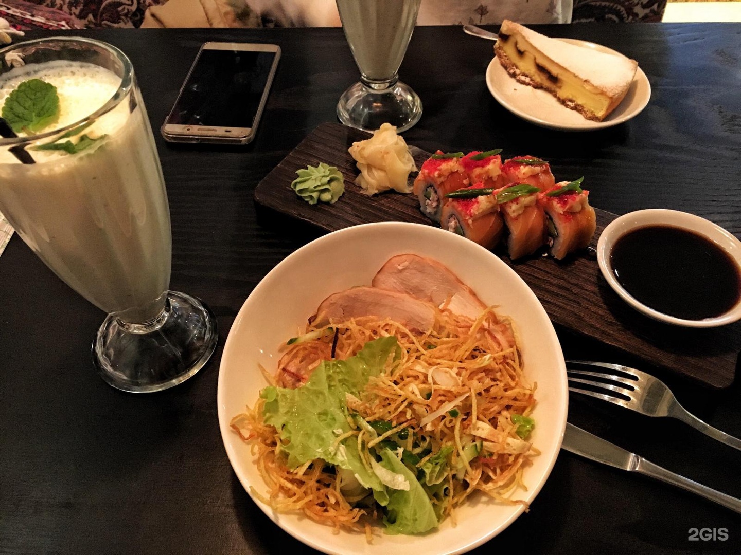 Кафе фудзи каспийск меню. Фудзи кемерово улица 50 лет октября. Ресторан фудзи кемерово. Фудзи суши салехард. Фудзи кемерово 50 лет октября.