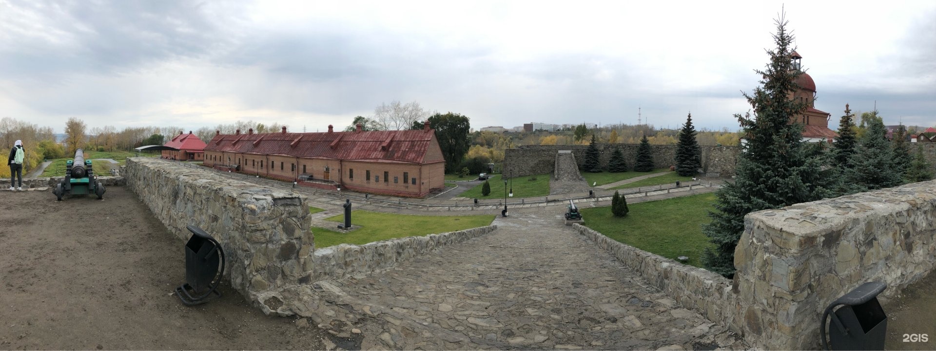 Крепость в новокузнецке фото