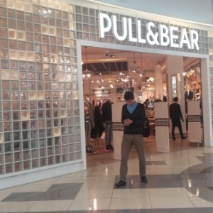 Фото от владельца Pull & Bear, сеть бутиков одежды и аксессуаров