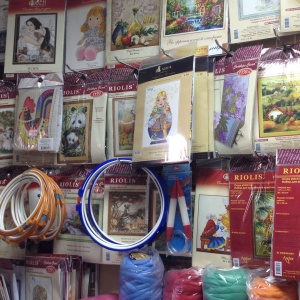 Фото от владельца Салон-магазин пряжи для ручного, машинного вязания и товаров для рукоделия