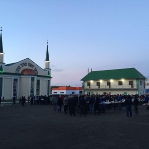 Фото от владельца Ааль Мансур, центральная соборная мечеть