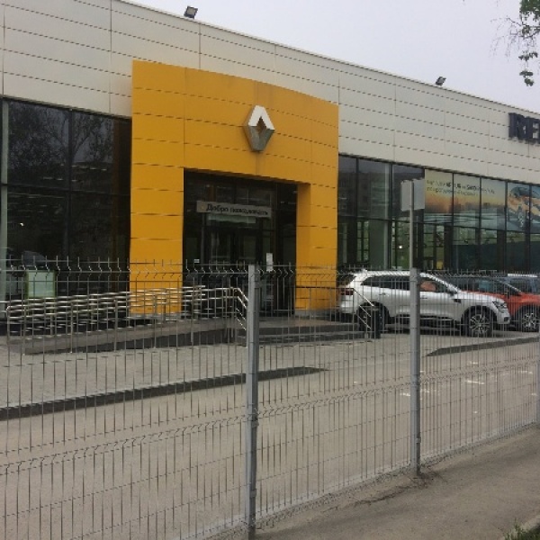 Дилер renault екатеринбург