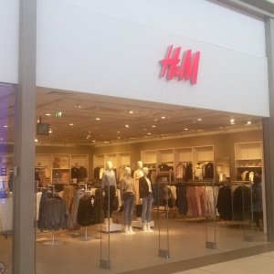 Фото от владельца H & M, сеть магазинов одежды