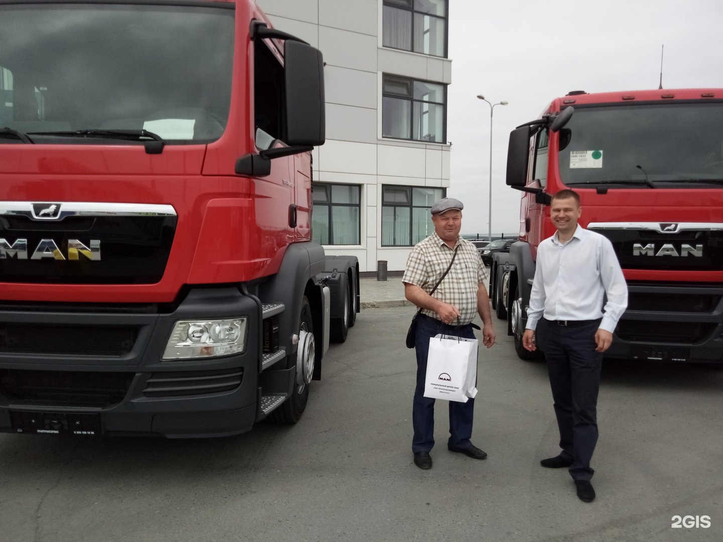 Уралтраксервис. Автосалон ман. Уралтраксервис. Ман центр екатеринбург. Уралтраксервис екатеринбург.