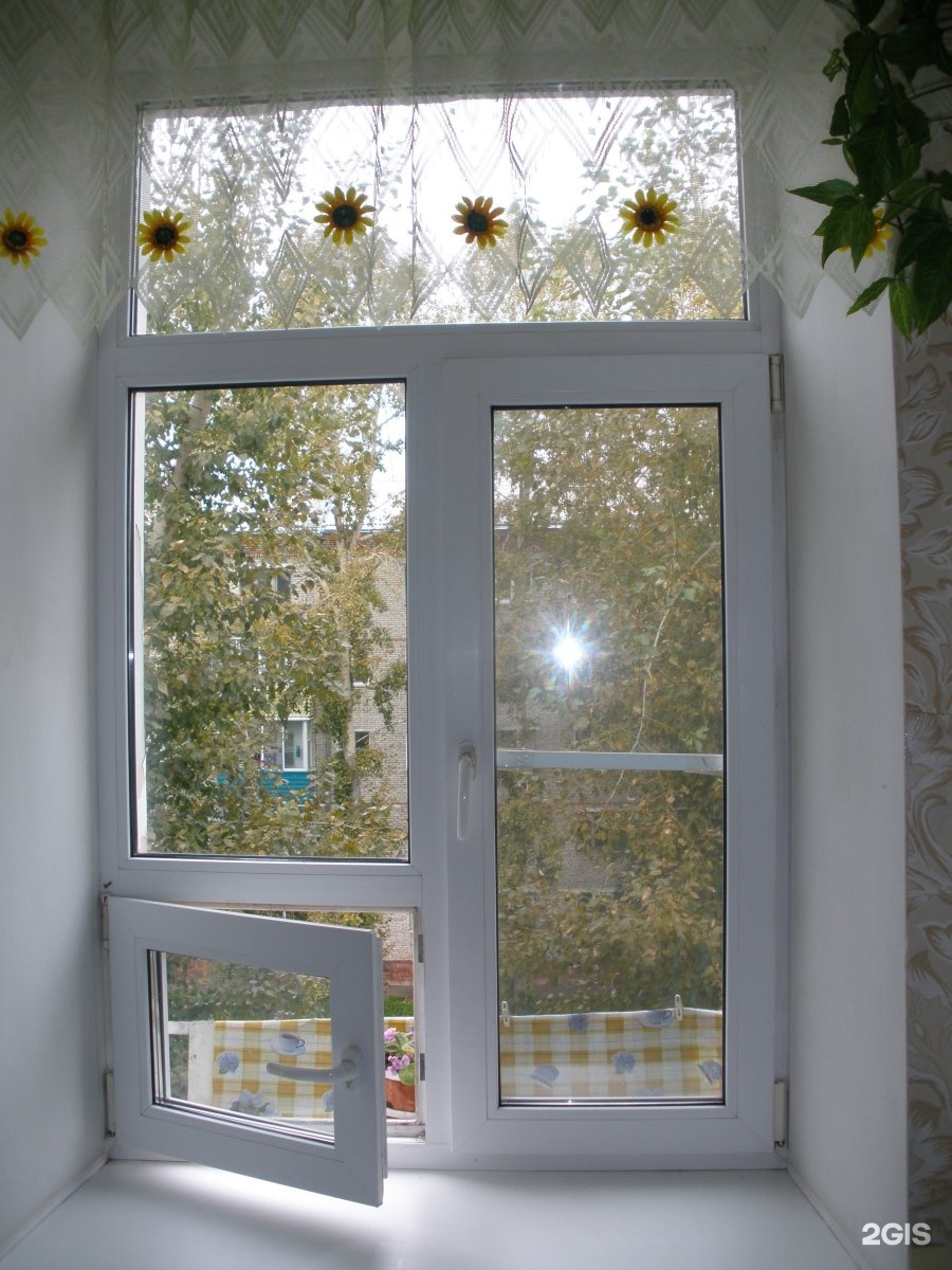 На какую сторону солнечные окна. Солнечные окна в Комсомольске. Солнечное окно. Солнечная сторона окна. Окна солнце Комсомольск-на-Амуре.