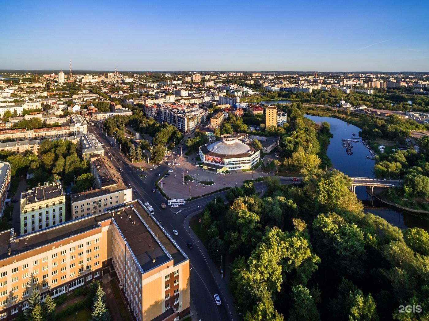 Фото твери. Тверь с высоты птичьего полета. Версальский трезубец Тверь. Город Тверь с птичьего полета. Тверь сверху.