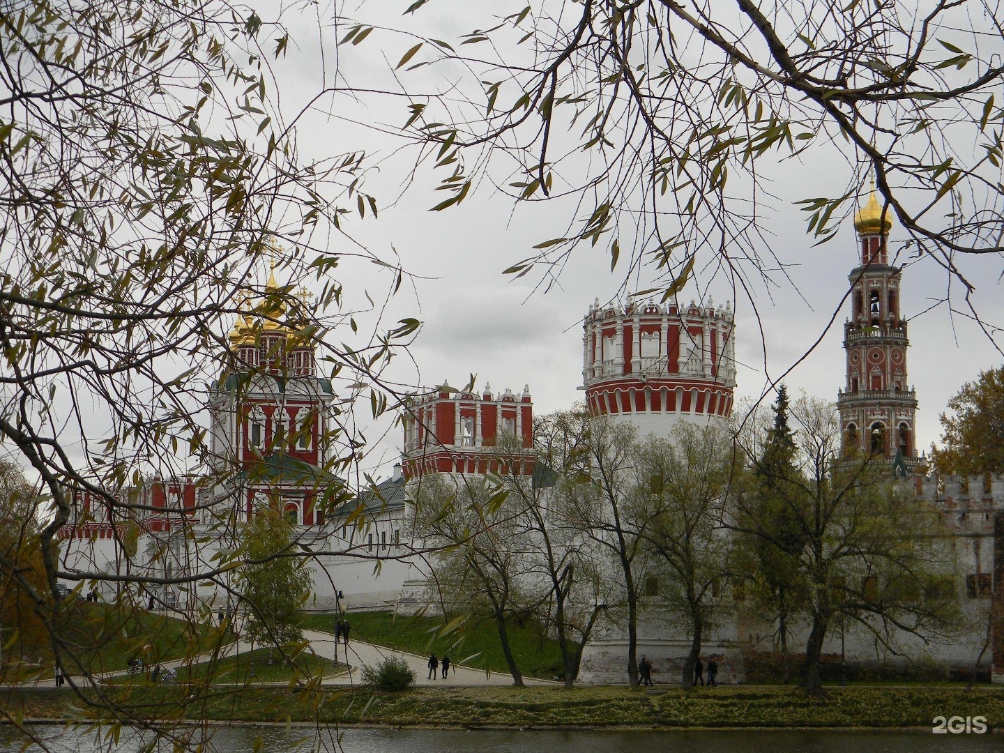 Новодевичий монастырь в москве план