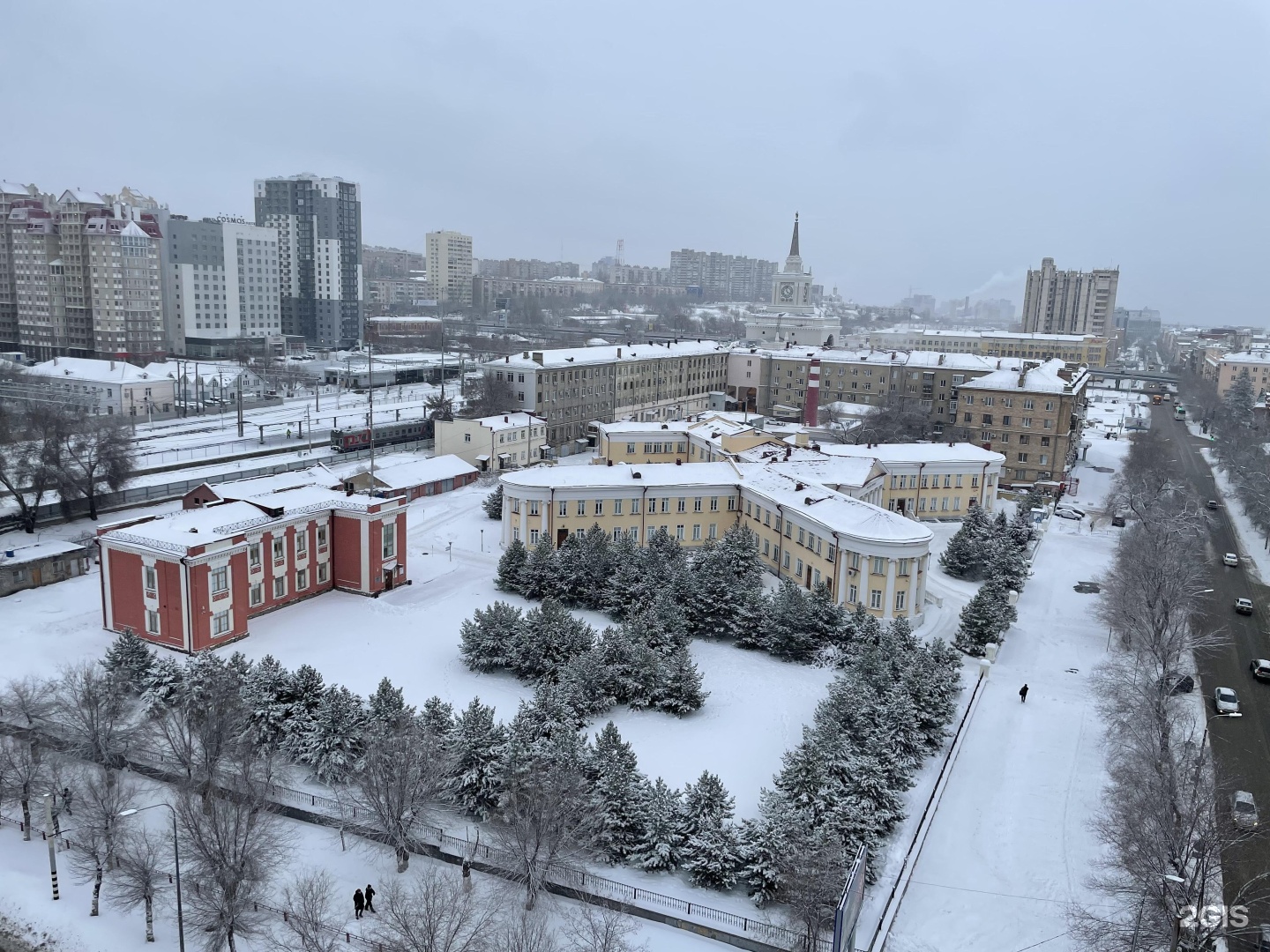 Улица коммунистическая волгоград. Коммунистическая 7 Волгоград поликлиника. Волгоград ул.Михаила Балонина. ЖД больница Волгоград Коммунистическая 7. Михаила Балонина 7 Волгоград.