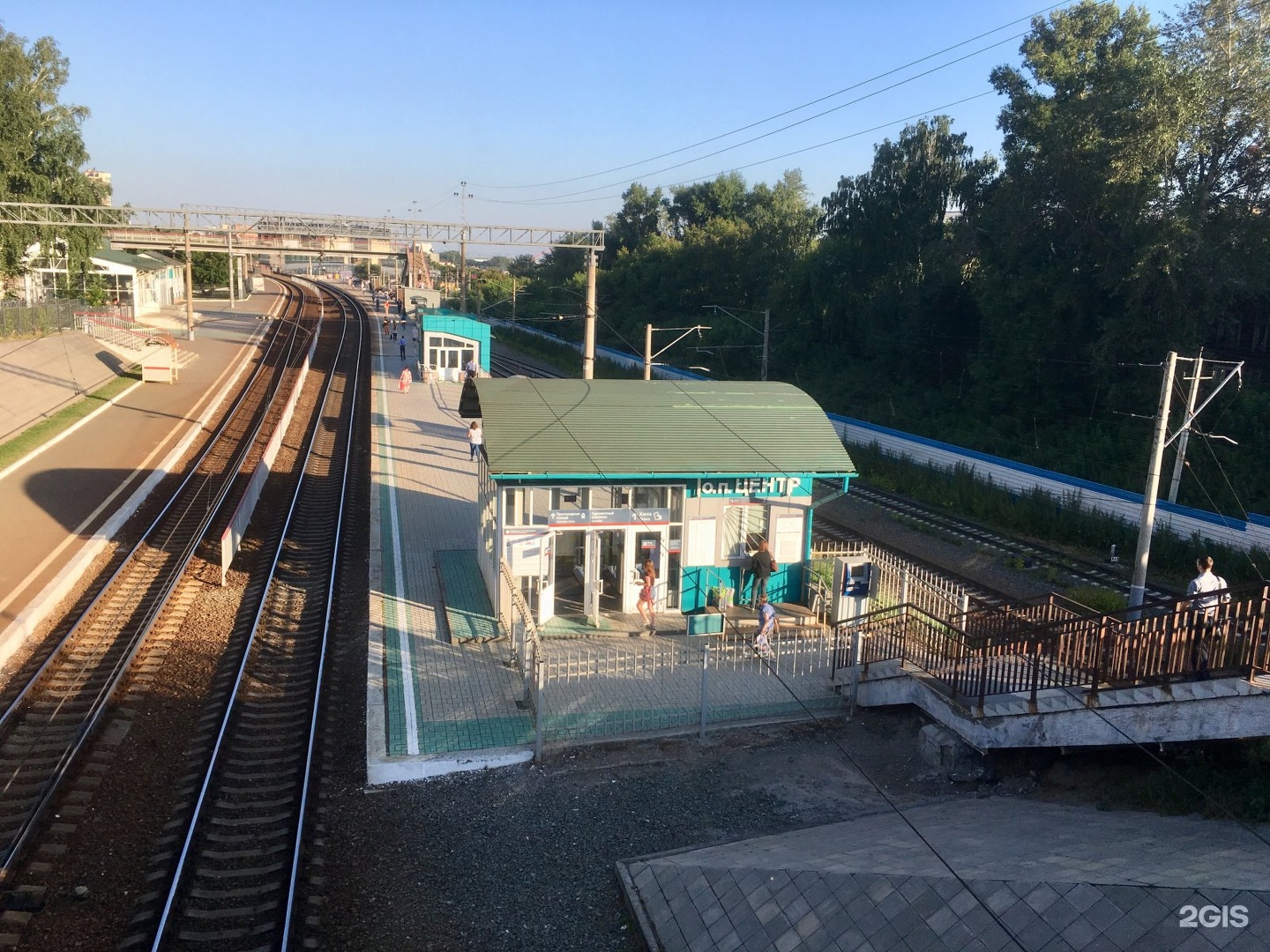 Новосибирский вокзал главный. Станция центр новосибирск электричка. Станция центр новосибирск. Инструментальная платформа новосибирск. Станция центр новосибирск.