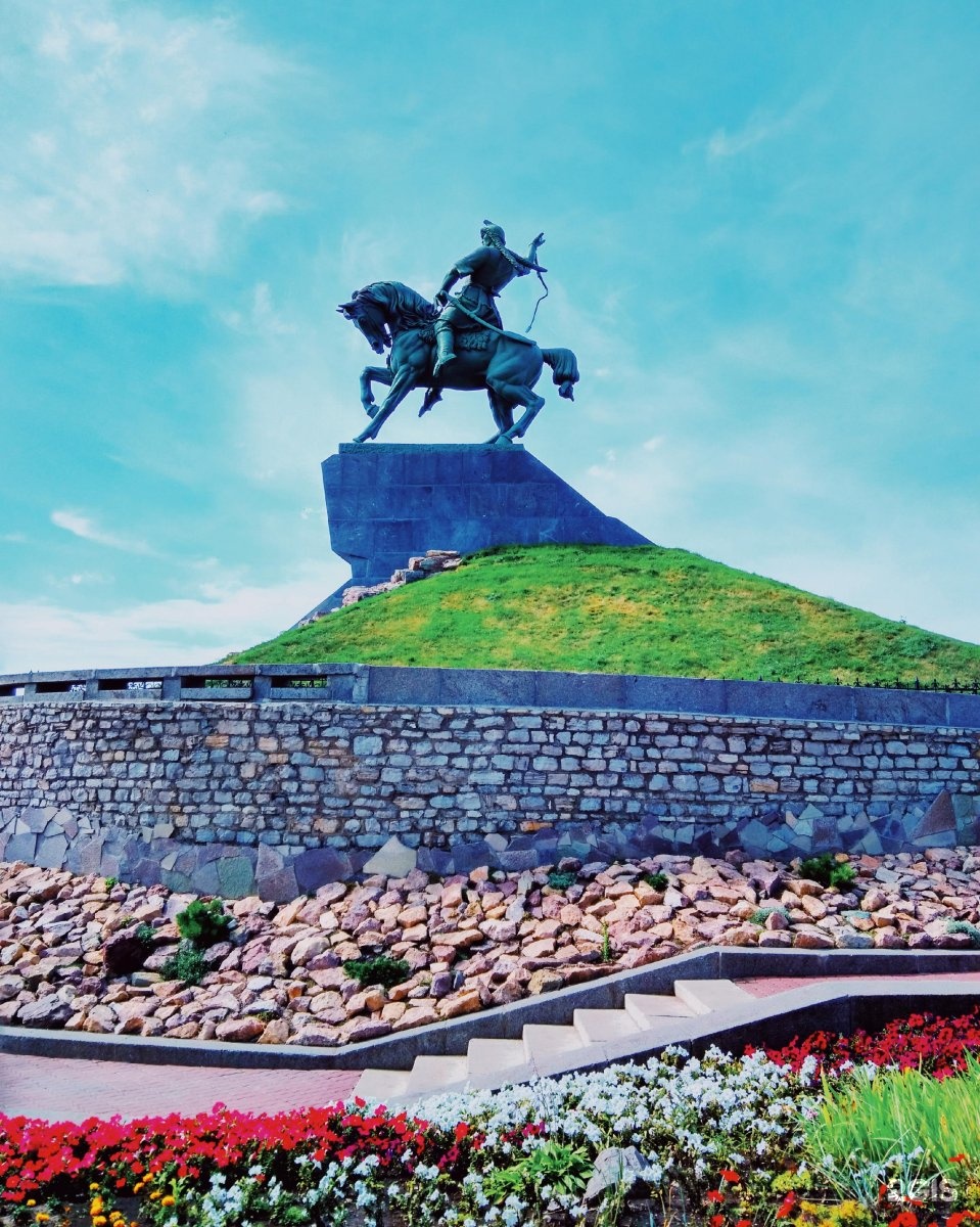 Салават Юлаев памятник Башкирии