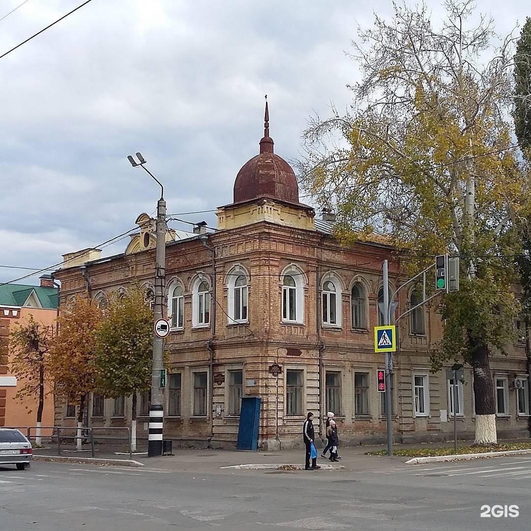 Улицы города сызрань. Сызрань улочки. Сызрань осенью. Набережная 25 Сызрань. Комсомольская улица Сызрань.