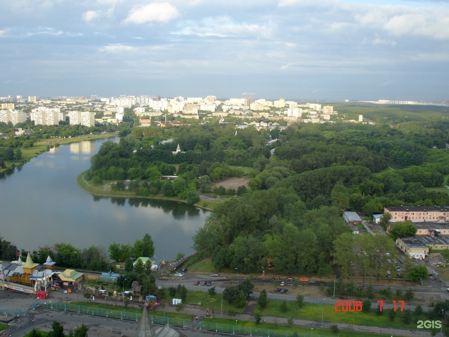 Серебряные пруды Москва