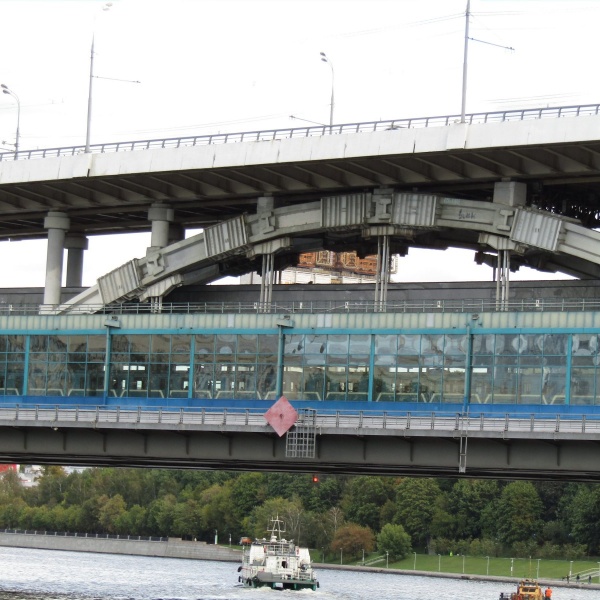 Метромосты в москве