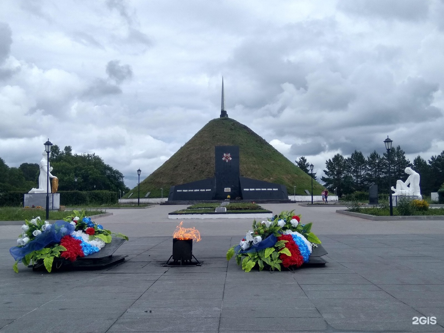 Курган область. Курган бессмертия Киреевский район. Курган бессмертия Быковка. Курган бессмертия Тула. Курган славы Быковка Тульская.