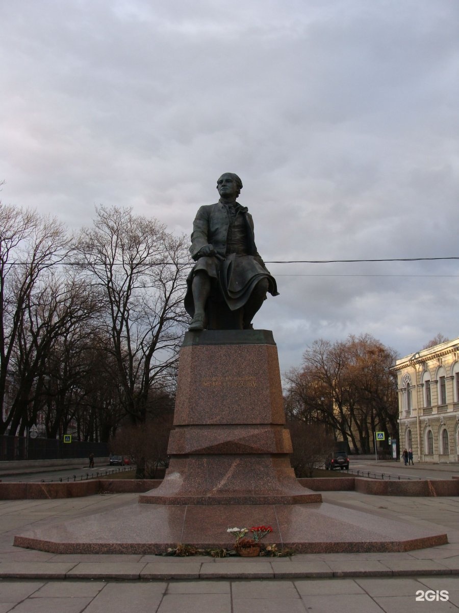 ломоносов в санкт петербурге