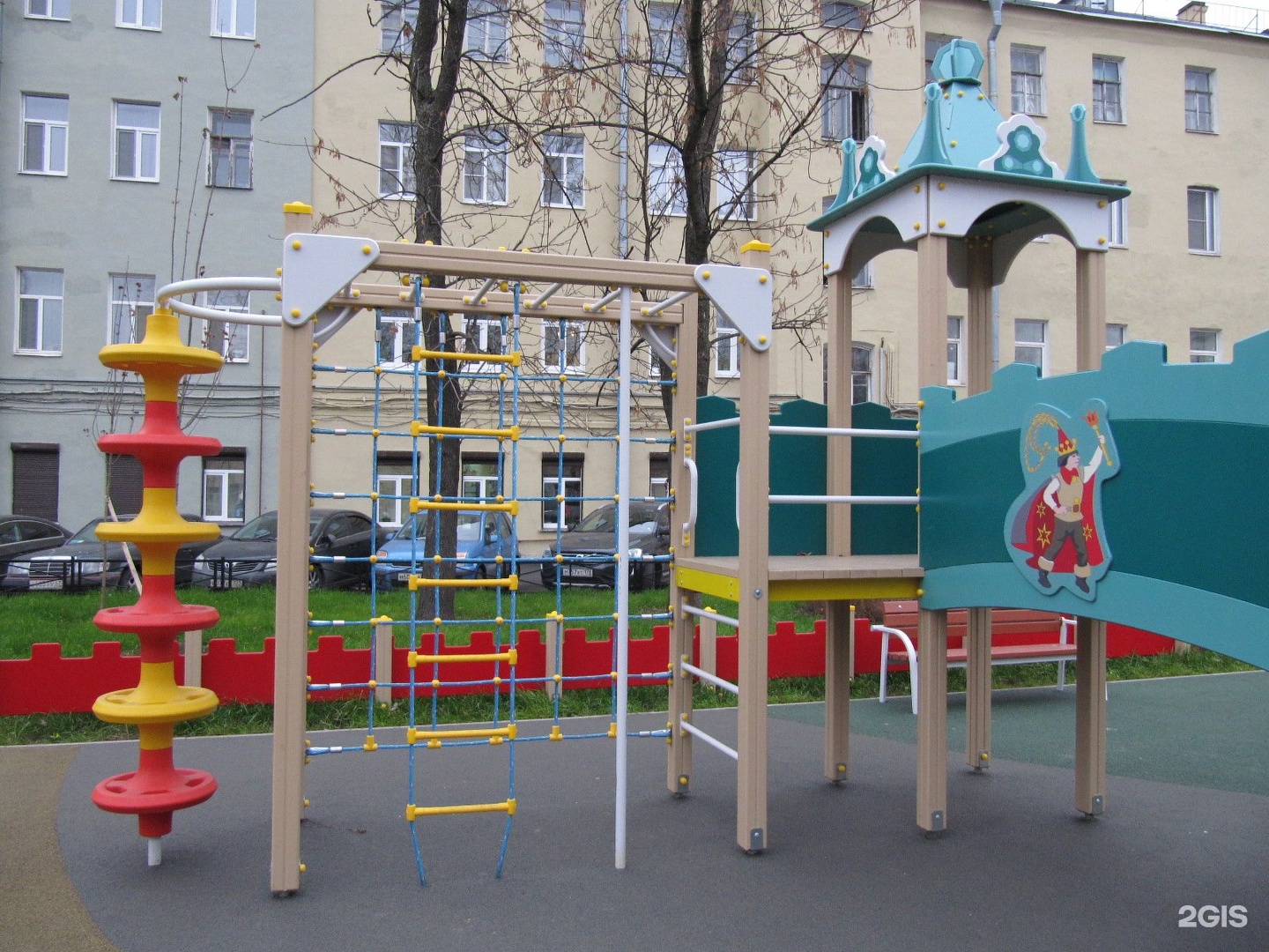 Детская площадка Санкт-Петербург. Детские площадки СПБ. Детская площадка СПБ. Площадки в Питере для детей.