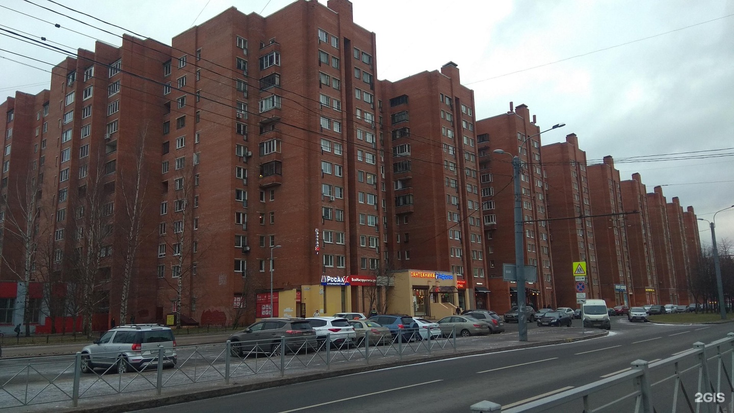 Ул горького 146. Бульвар трудящихся 35 Колпино. Бульвар трудящихся 35 к 1 Колпино. Максима Горького 148 Нижний Новгород. Горького 146 Нижний Новгород.