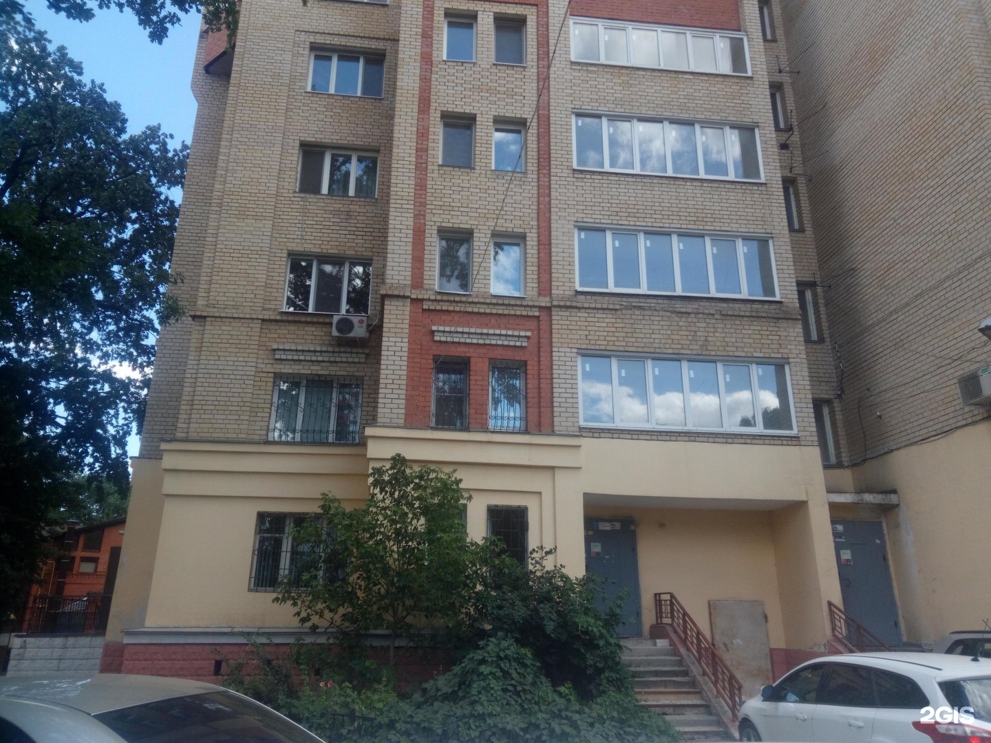 1-й станционный проезд 1а саратов дом. Станционный проезд 9 саратов. Город саратов 1 станционный проезд. 1 й станционный проезд 10 саратов. 1-й станционный проезд 7 саратов.