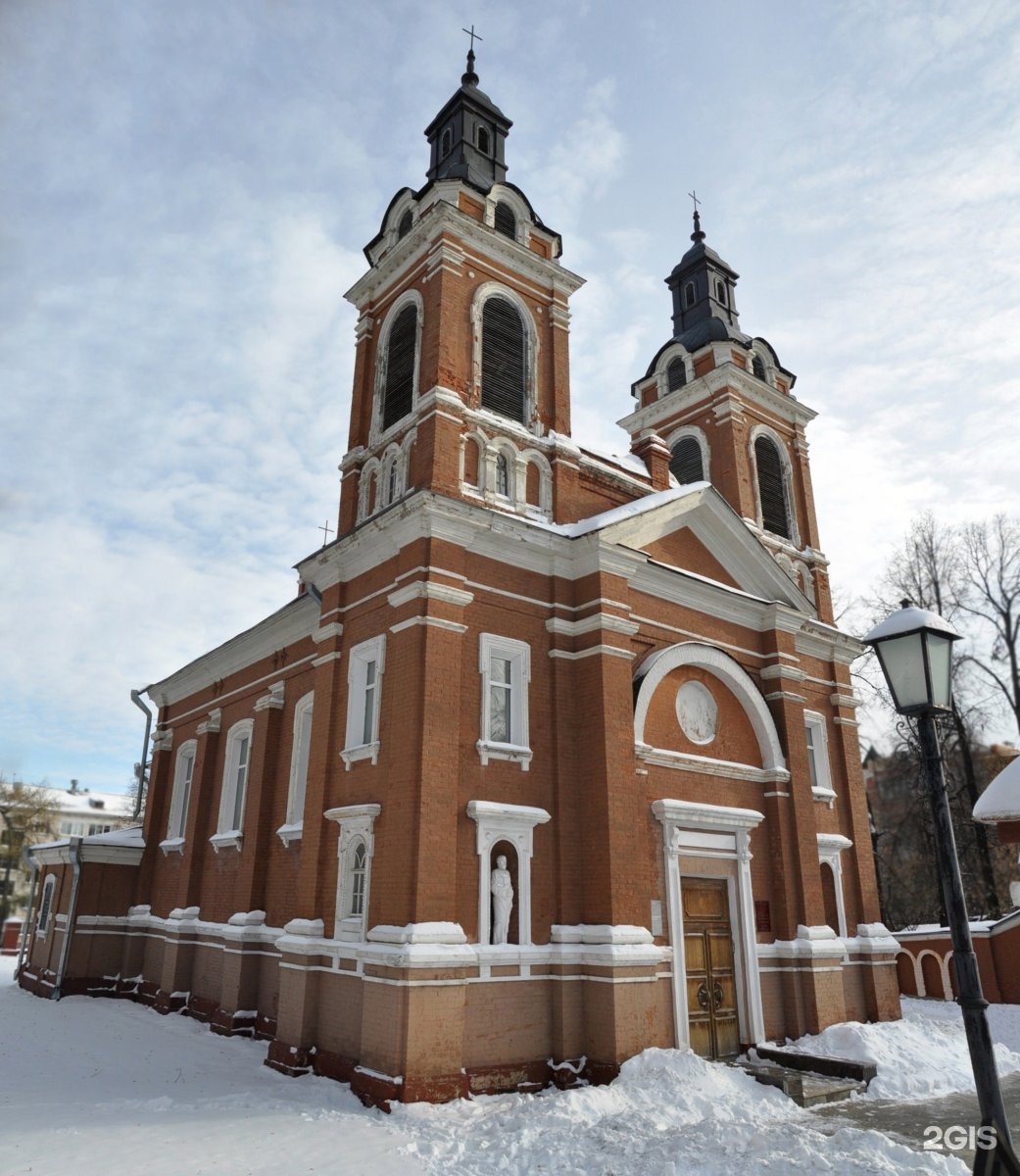 Александровский костел киров фото