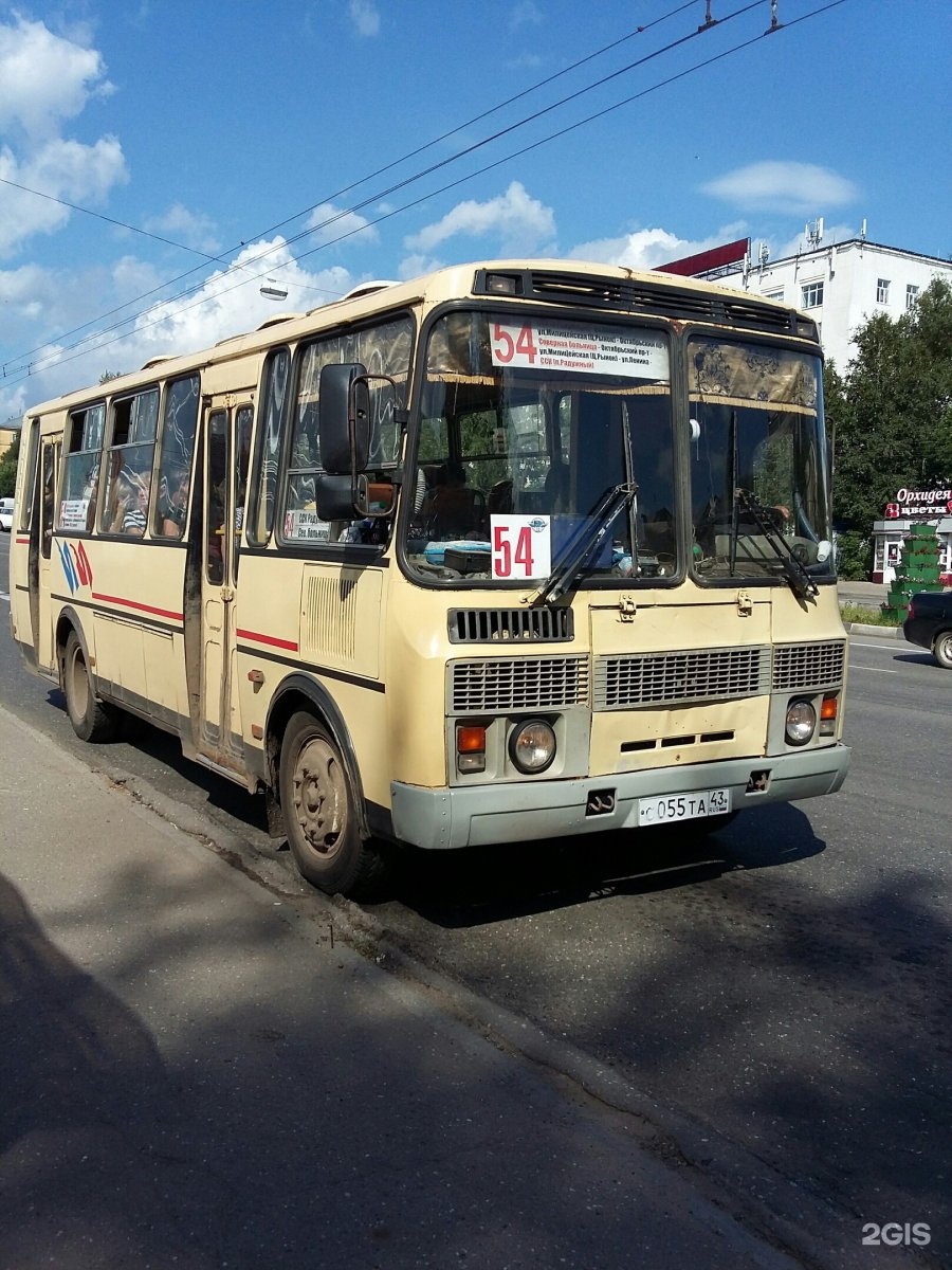 Автобус 54 киров радужный. 54 Автобус. 54 Автобус Киров. 54 Автобус Киров новый. 54 Автобус Пермь.