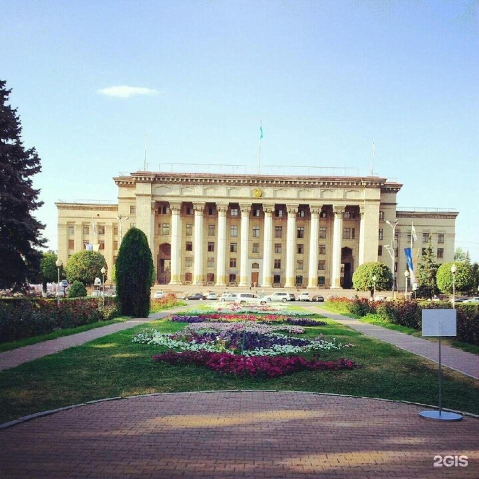 Старая площадь в алматы