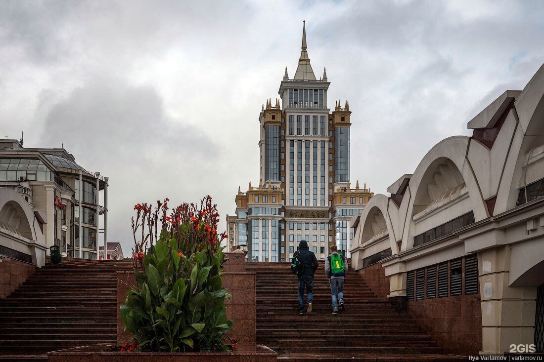 Мордовский университет. МГУ огарёва Москва. МГУ Ломоносов Саранск. Московский государственный университет Огарев вид сверху. Саранск около МГУ гостиница.