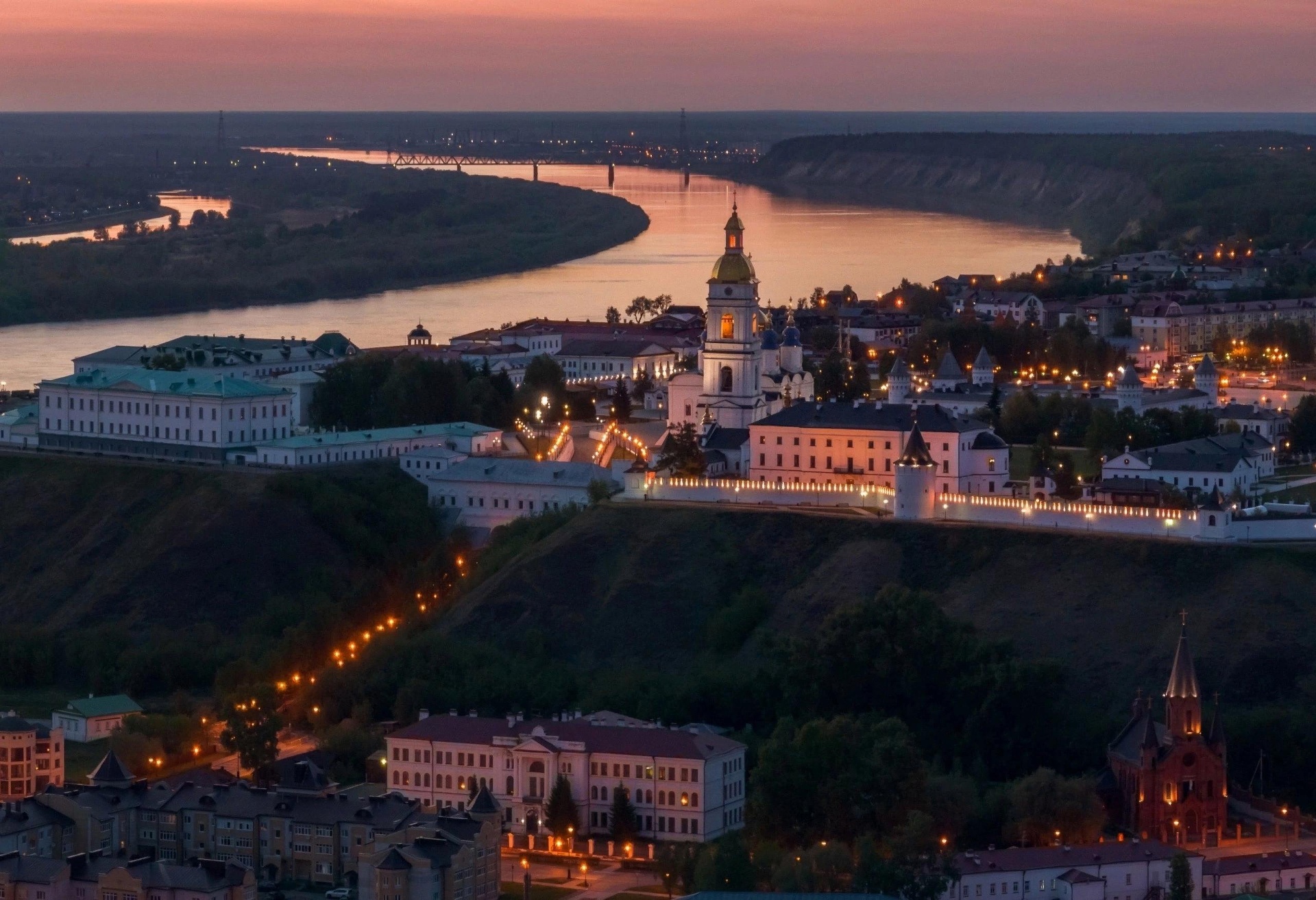 15-й микрорайон, 11 в Тобольске — 2ГИС