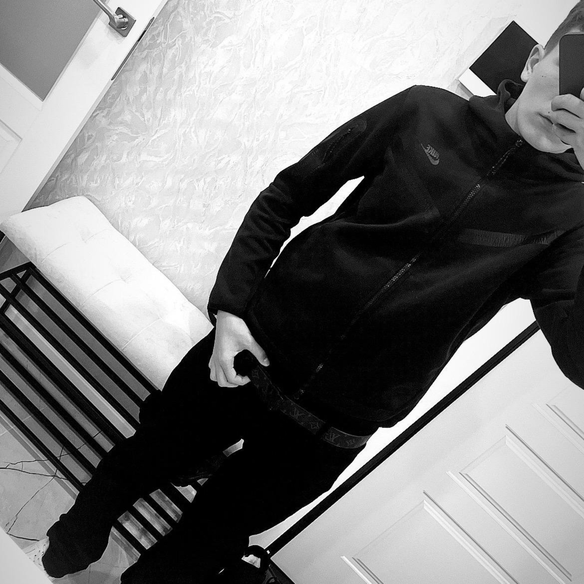 Денис Касимовтың жалаңаш суреті Писка суретіндегі тағам