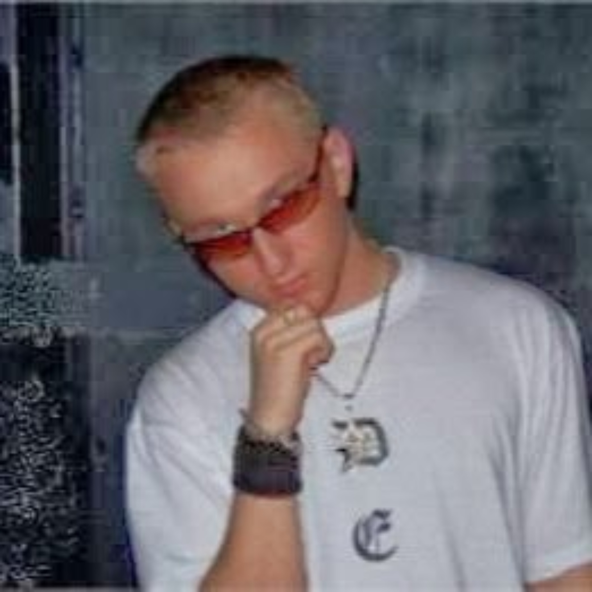 Алиса включи dessar. Алиса включи dessar. Дессар фото с волосами. Алиса включи dessar. Десар.