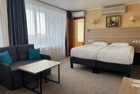 Азов: Отель Амакс