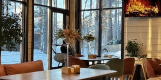 Манжерок: Отель Любава