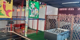 Лоо: Гостевой дом Ираида