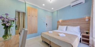 Геленджик: Гостевой дом Журавли